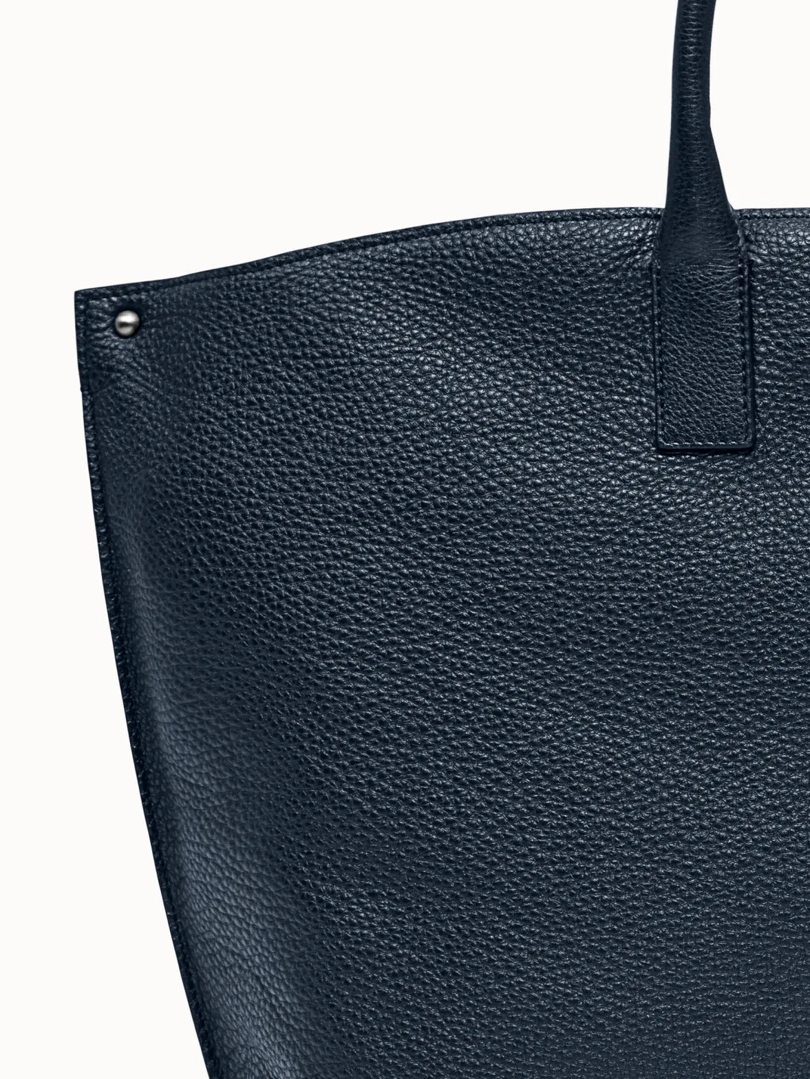 Ai Medium Top Handle Tote