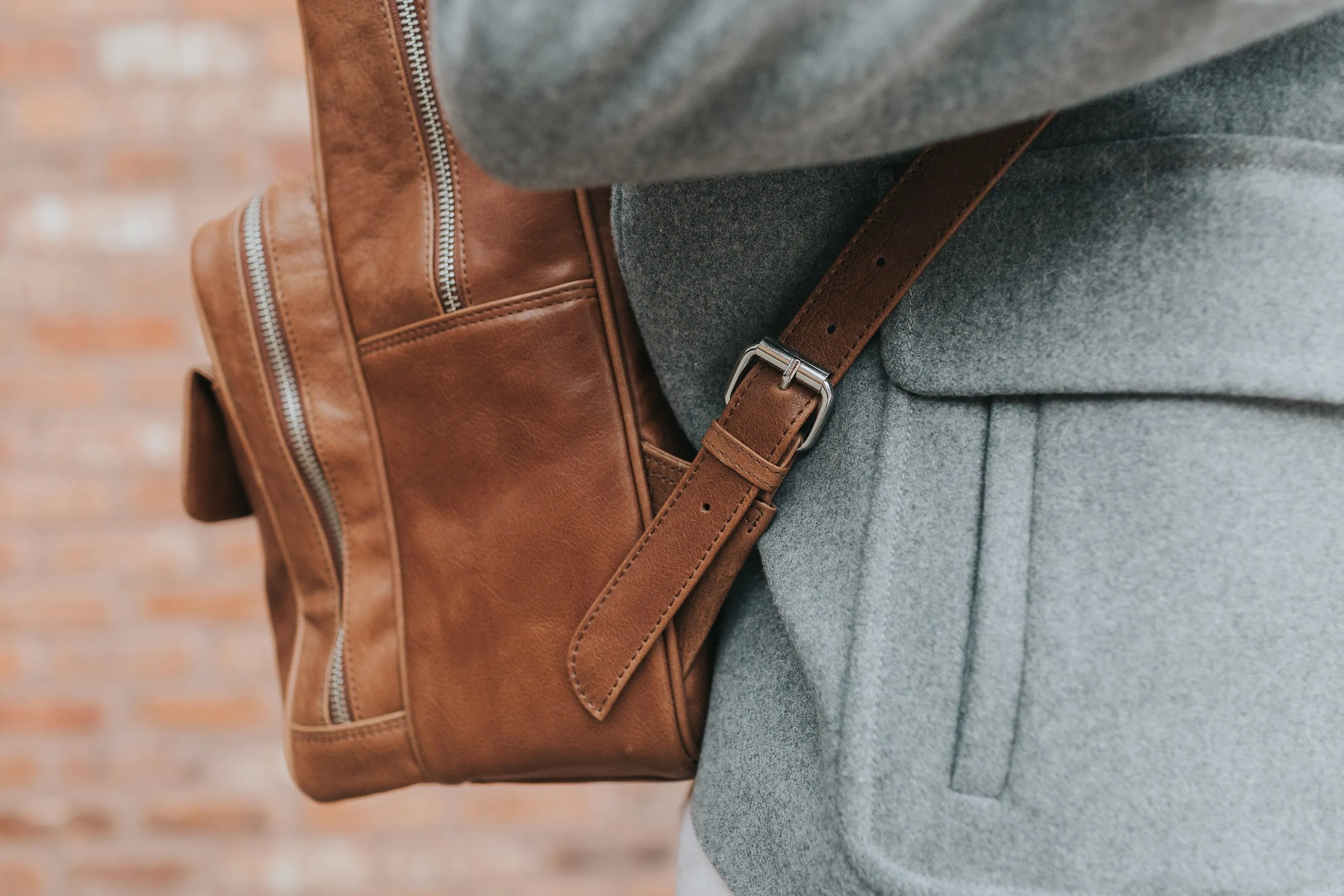 Custom order: 30 Laptop Backpacks 1.0 with logo patch